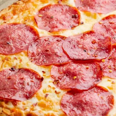 Pizza de salami