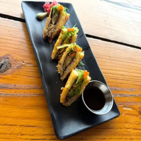 Sándwich picante de atún y anguila (4)